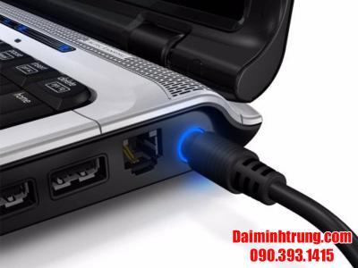Có Nên Cắm Sạc Laptop Liên Tục?