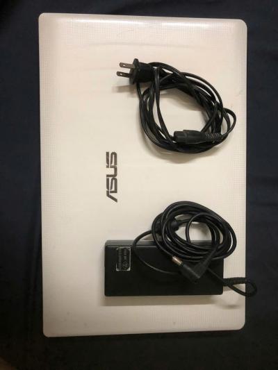 Thu Mua Laptop Cũ Quận 7 Giá Cao – Uy Tín, Nhanh Chóng, Có Mặt Tận Nơi