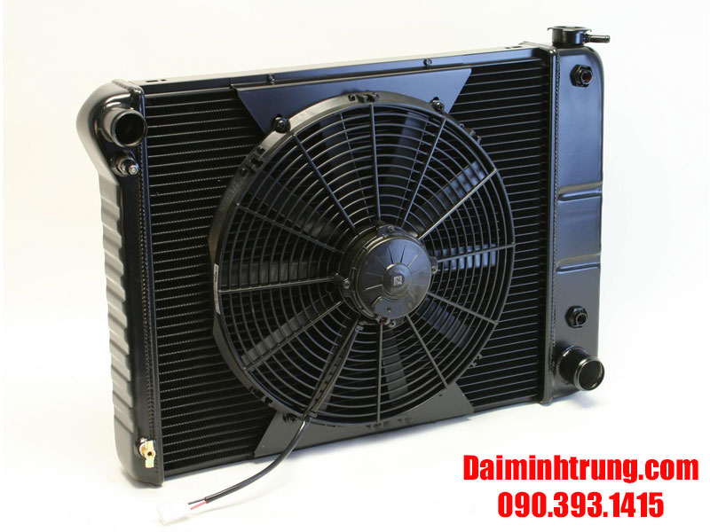 su dung quat tan nhiet nuoc